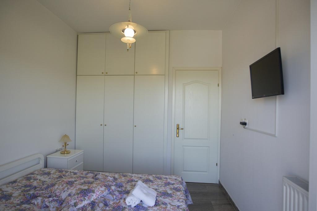 Villa Blue Apartments Ajía Triáda Kültér fotó