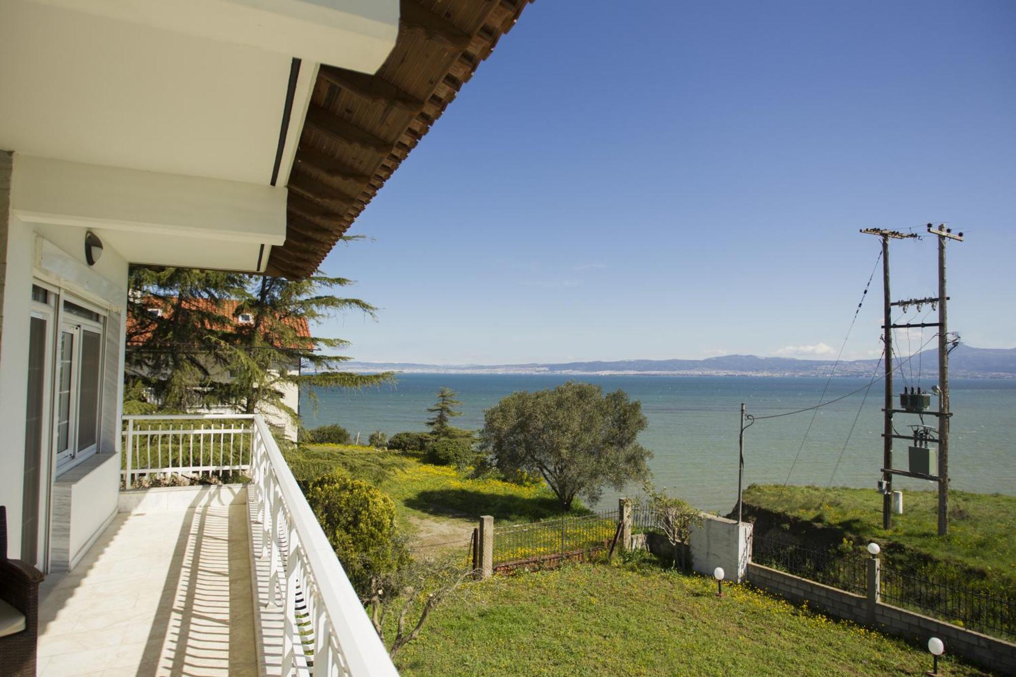 Villa Blue Apartments Ajía Triáda Kültér fotó