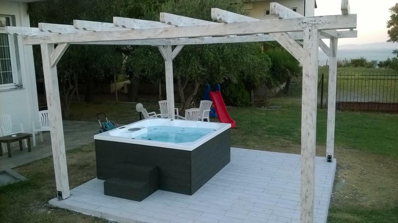 Villa Blue Apartments Ajía Triáda Kültér fotó